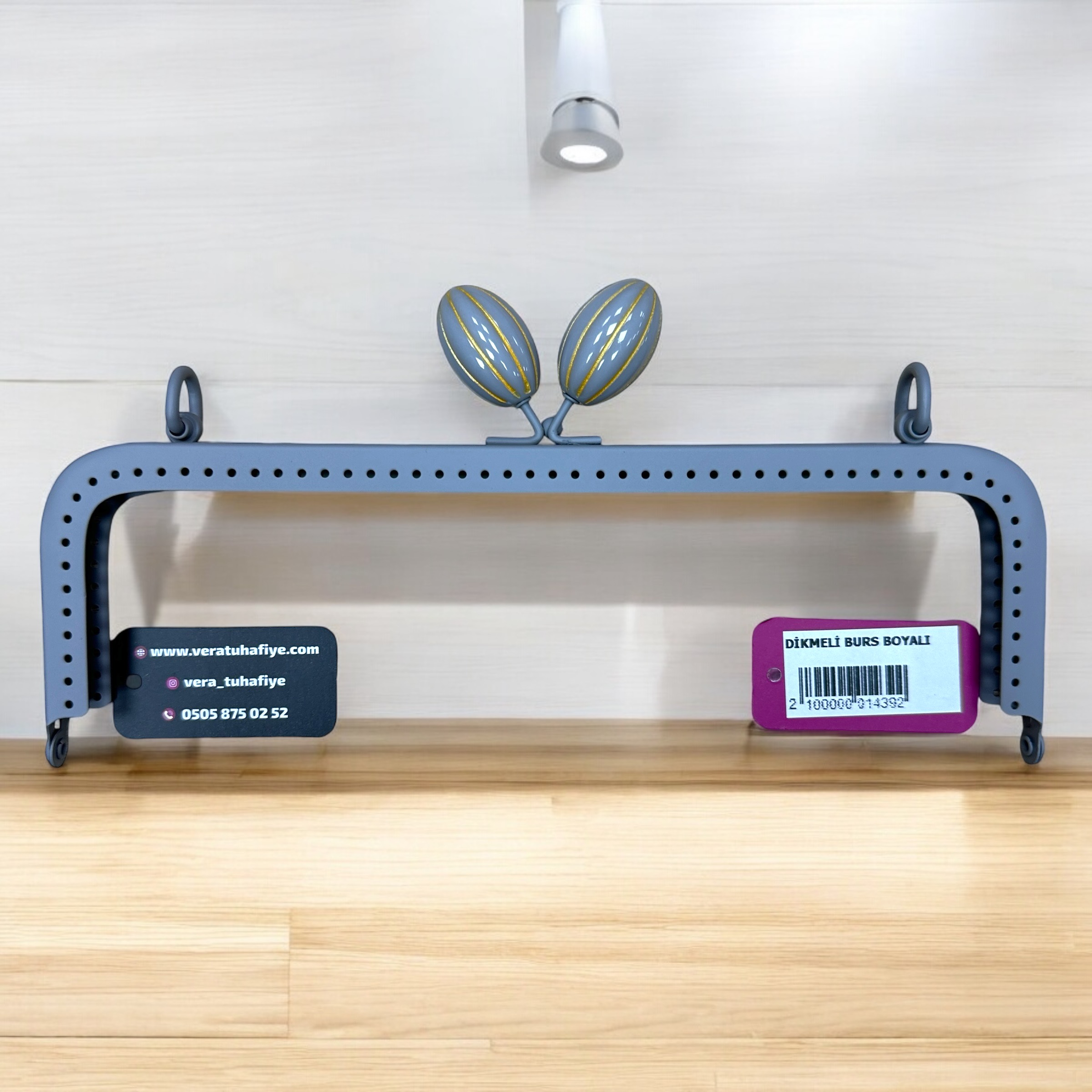 22 CM RENKLİ DİKMELİ BURS